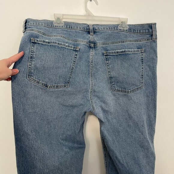 OLD NAVY Mid Rise Boyfriend Loose Jeans Light Wash Distressed Ripped Jeans 18 R - Picture 15 of 16